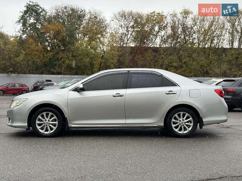Седан Toyota Camry 2012 в Киеве фото 6 Седан Toyota Camry 2012 в Киеве