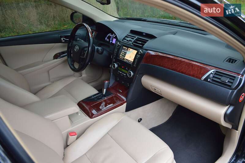 Седан Toyota Camry 2012 в Києві фото 8 Седан Toyota Camry 2012 в Києві