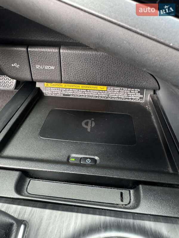 Седан Toyota Camry 2021 в Одесі