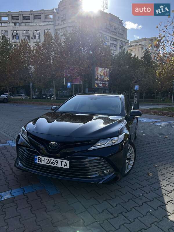 Toyota Camry 2020