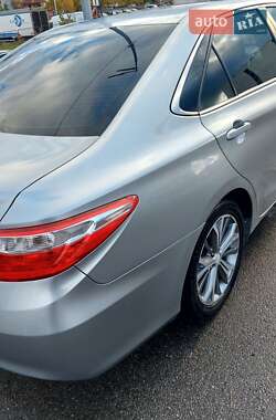 Седан Toyota Camry 2015 в 