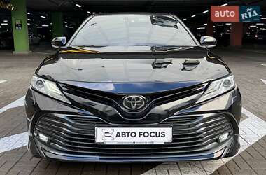 Седан Toyota Camry 2018 в 