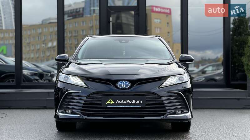 Седан Toyota Camry 2022 в Киеве фото 2 Седан Toyota Camry 2022 в Киеве