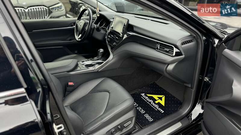 Седан Toyota Camry 2022 в Киеве фото 17 Седан Toyota Camry 2022 в Киеве