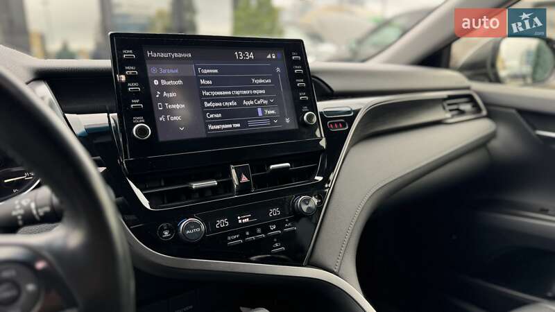 Седан Toyota Camry 2022 в Киеве фото 26 Седан Toyota Camry 2022 в Киеве