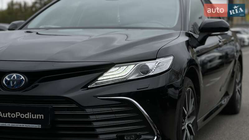 Седан Toyota Camry 2022 в Киеве фото 39 Седан Toyota Camry 2022 в Киеве