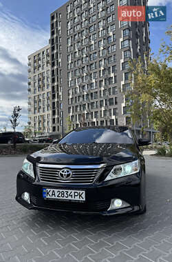 Седан Toyota Camry 2011 в 