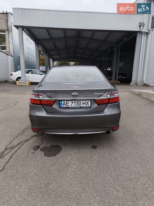Седан Toyota Camry 2016 в Днепре фото 5 Седан Toyota Camry 2016 в Днепре