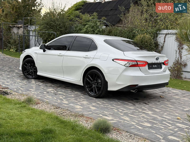 Седан Toyota Camry 2020 в Дніпрі фото 16 Седан Toyota Camry 2020 в Дніпрі