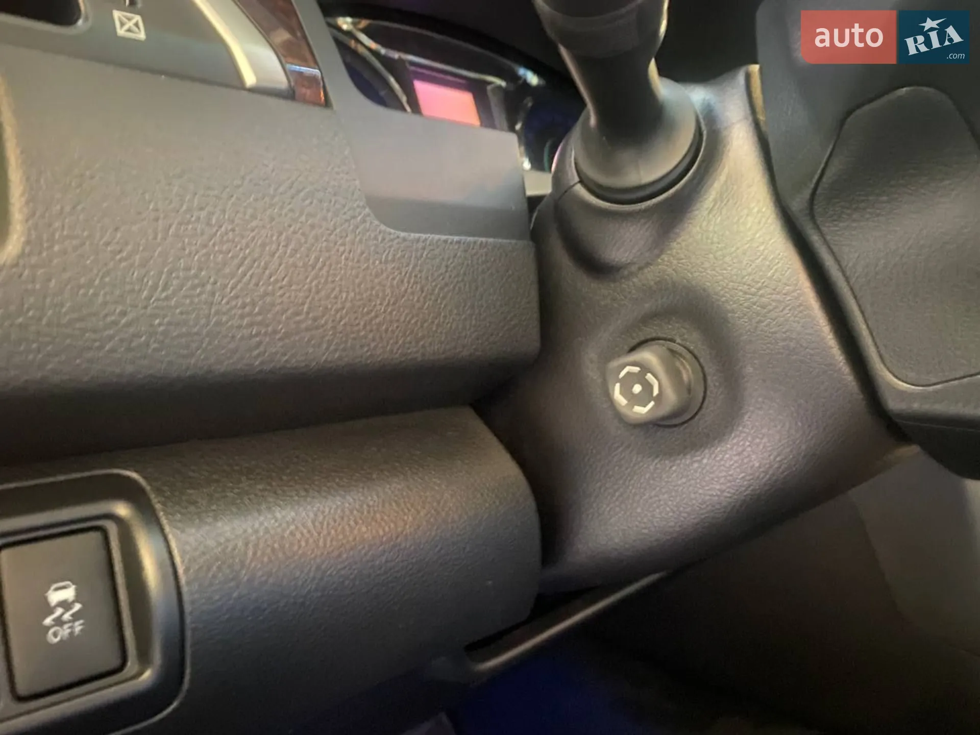 2014 Toyota Camry - мініатюра 32
