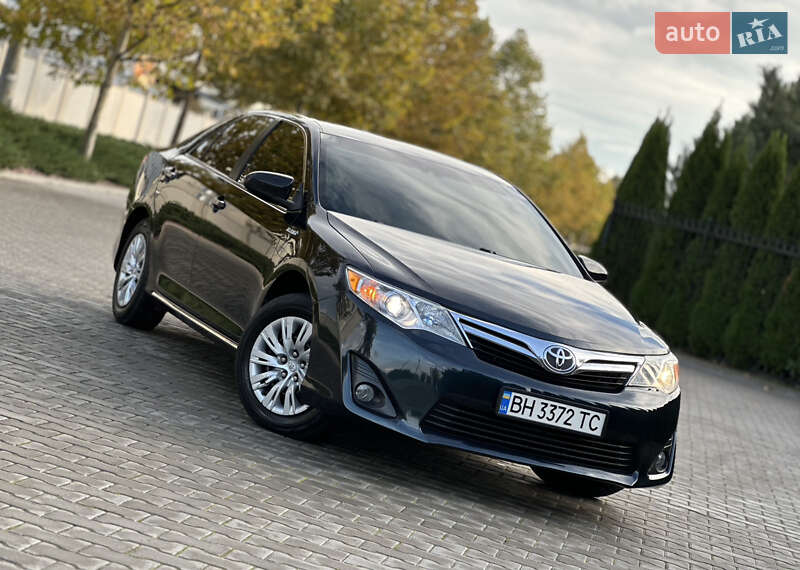 Седан Toyota Camry 2013 в Одесі