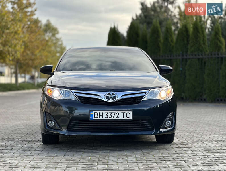 Седан Toyota Camry 2013 в Одесі