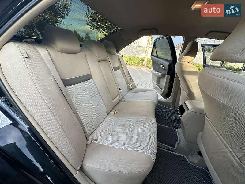 Седан Toyota Camry 2013 в Одесі