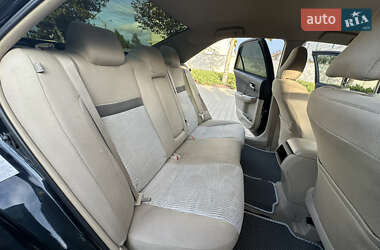 Седан Toyota Camry 2013 в 