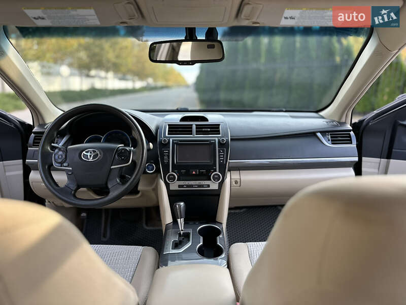 Седан Toyota Camry 2013 в Одесі