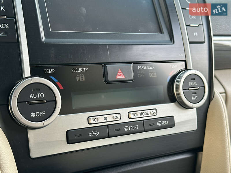 Седан Toyota Camry 2013 в Одесі