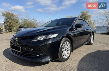 Седан Toyota Camry 2019 в Одесі