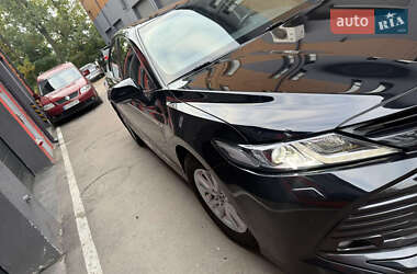 Седан Toyota Camry 2018 в 