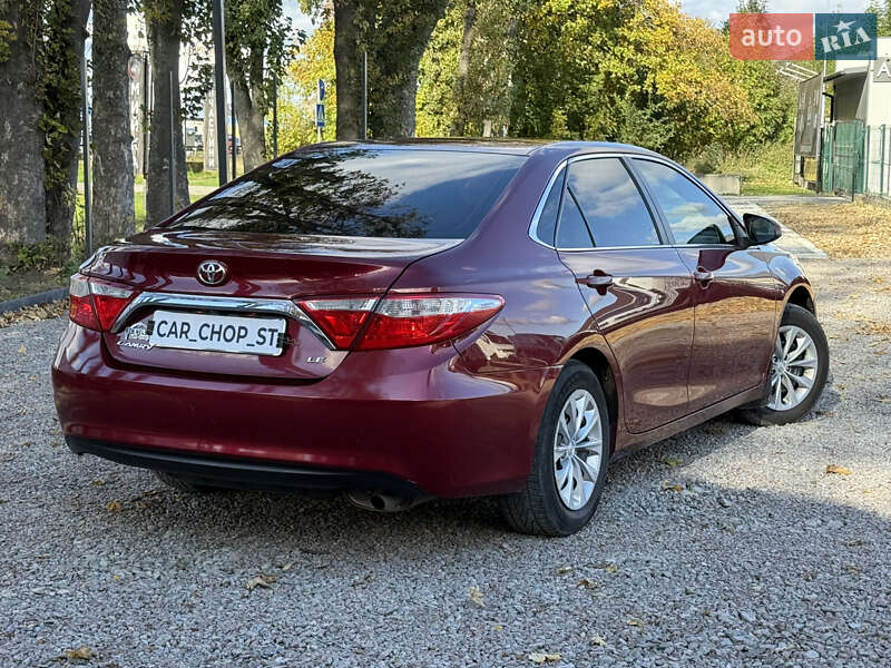 Седан Toyota Camry 2017 в Стрию