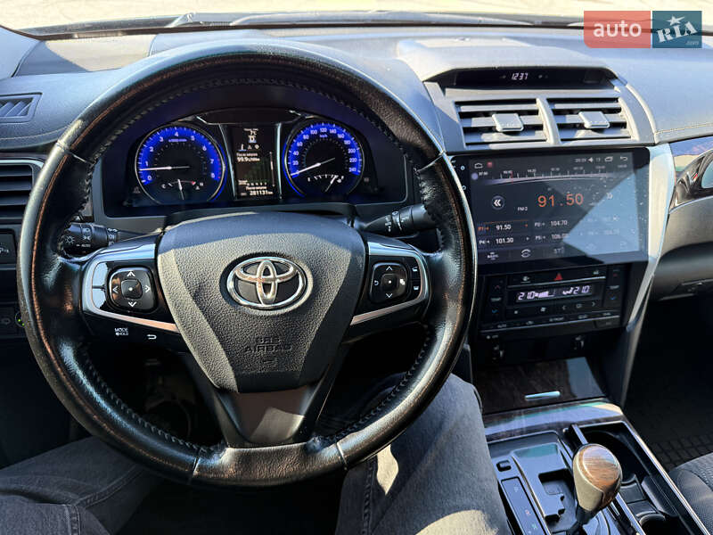 Седан Toyota Camry 2015 в Львове фото 44 Седан Toyota Camry 2015 в Львове