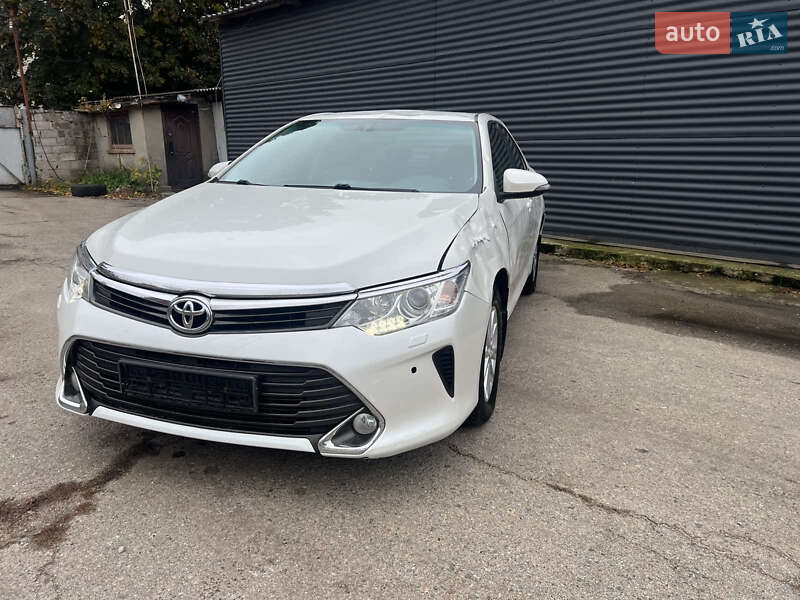 Седан Toyota Camry 2016 в Полтаве фото 3 Седан Toyota Camry 2016 в Полтаве