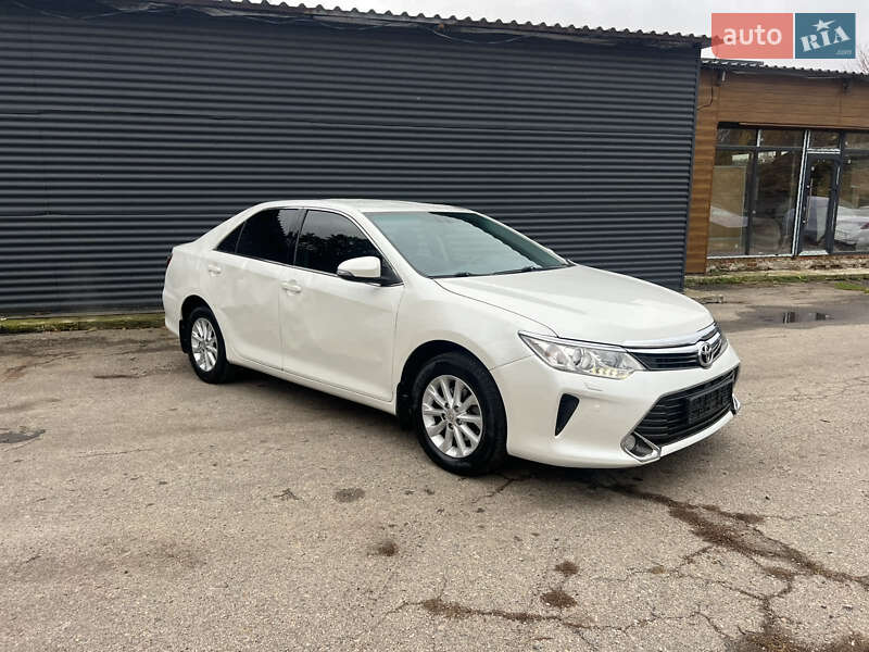 Седан Toyota Camry 2016 в Полтаве фото 5 Седан Toyota Camry 2016 в Полтаве