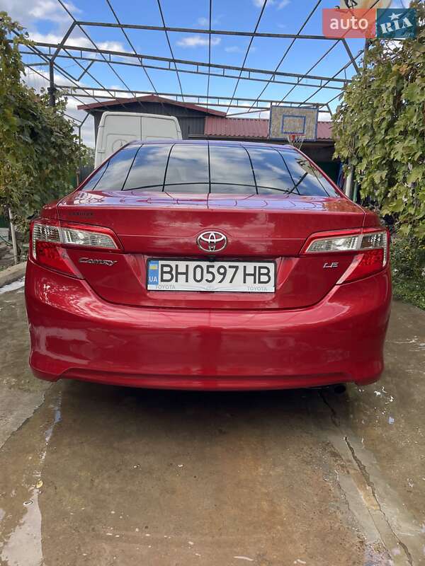 Седан Toyota Camry 2012 в Килии фото 4 Седан Toyota Camry 2012 в Килии