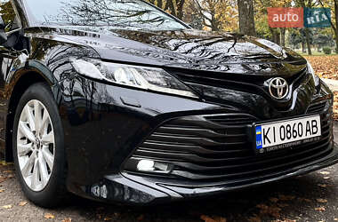 Седан Toyota Camry 2018 в 