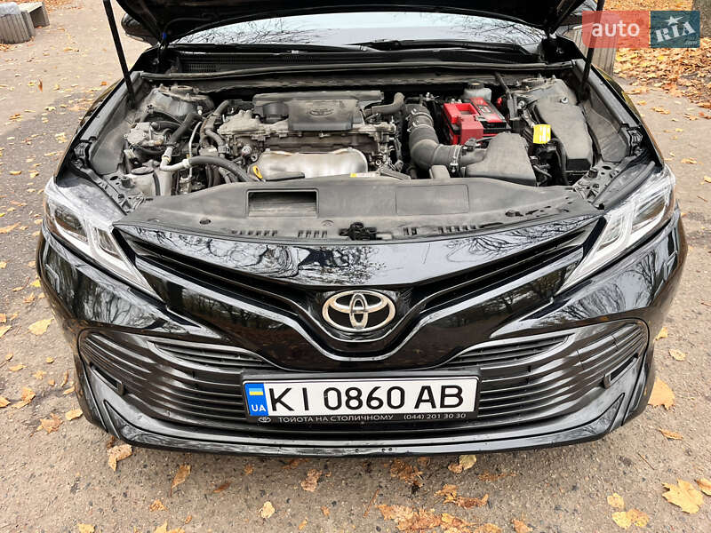 Седан Toyota Camry 2018 в Киеве фото 38 Седан Toyota Camry 2018 в Киеве