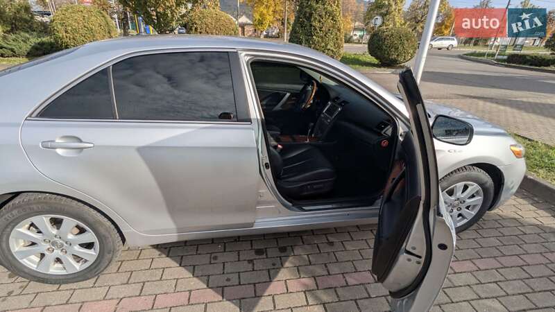 Седан Toyota Camry 2007 в Виноградові
