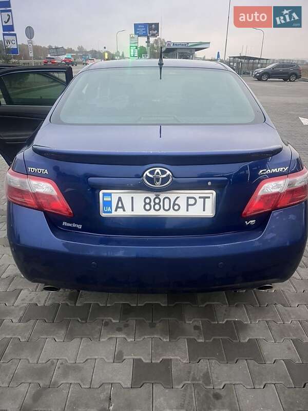 Седан Toyota Camry 2007 в Кагарлыке