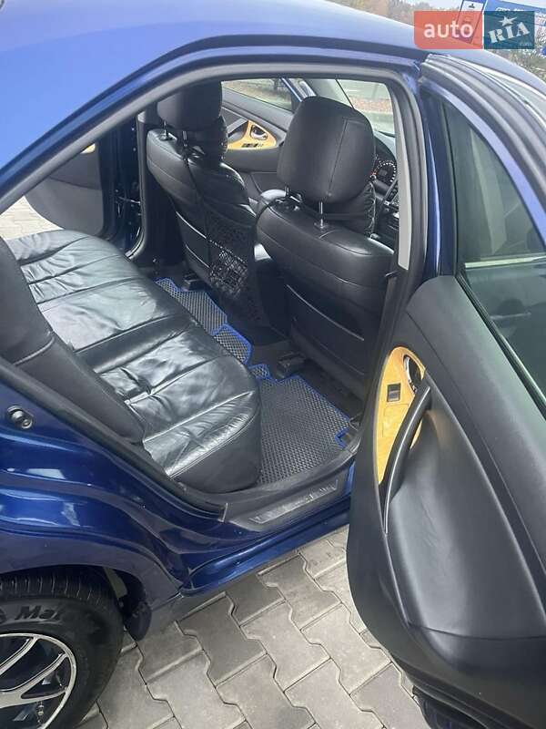 Седан Toyota Camry 2007 в Кагарлыке