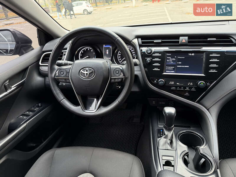 Седан Toyota Camry 2018 в Днепре фото 15 Седан Toyota Camry 2018 в Днепре
