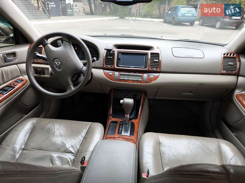 Седан Toyota Camry 2003 в Одессе