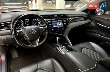 Седан Toyota Camry 2020 в 