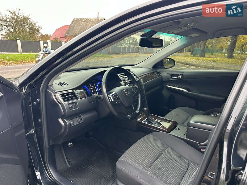 Седан Toyota Camry 2017 в Вінниці