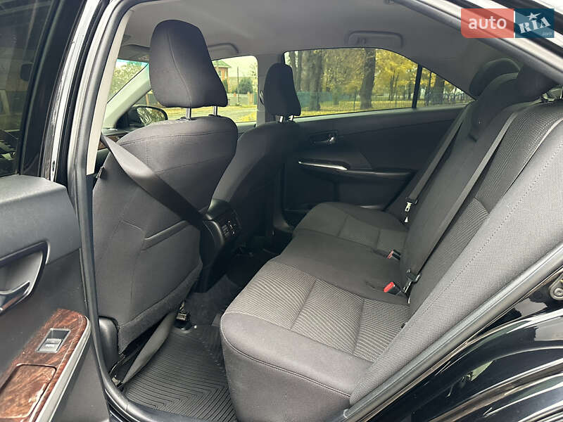 Седан Toyota Camry 2017 в Вінниці