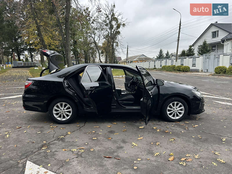 Седан Toyota Camry 2017 в Вінниці
