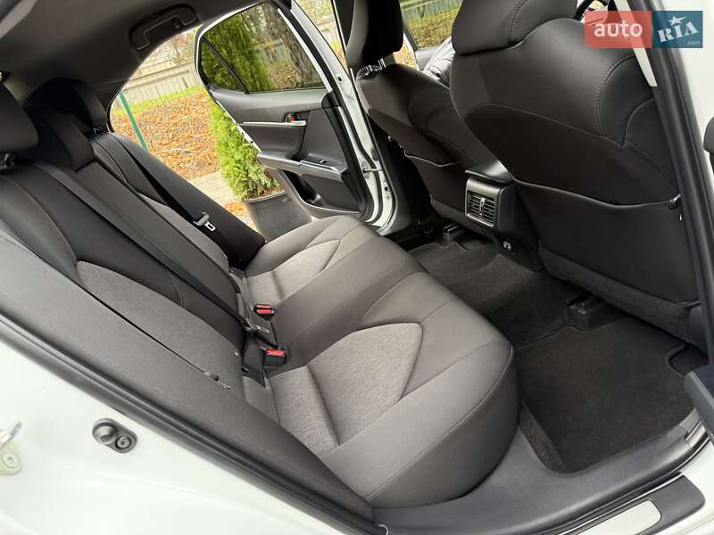 Седан Toyota Camry 2018 в Виннице фото 37 Седан Toyota Camry 2018 в Виннице