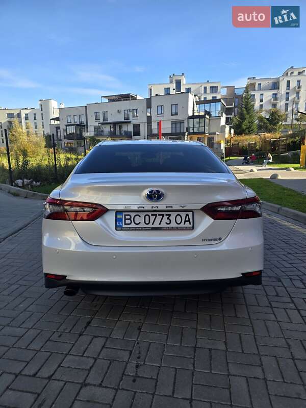 Седан Toyota Camry 2021 в Львове фото 4 Седан Toyota Camry 2021 в Львове