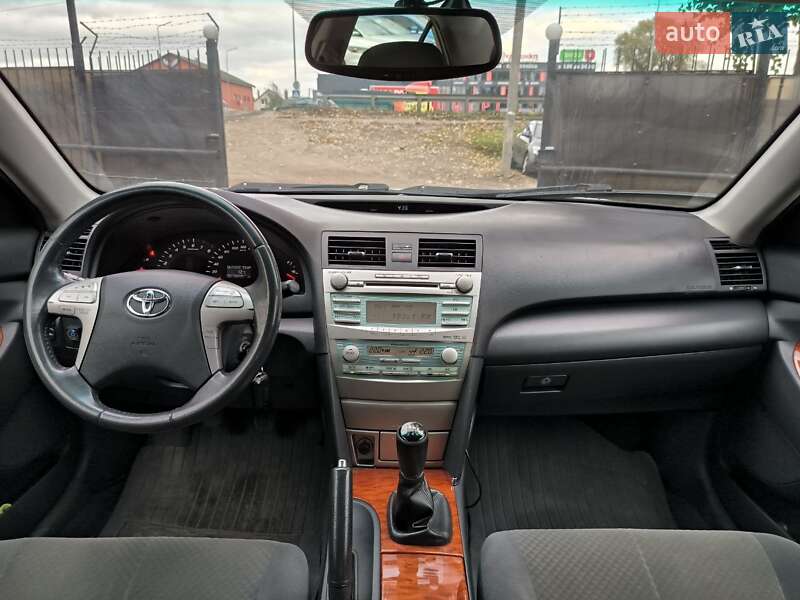 Седан Toyota Camry 2007 в Киеве фото 13 Седан Toyota Camry 2007 в Киеве