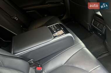 Седан Toyota Camry 2018 в 