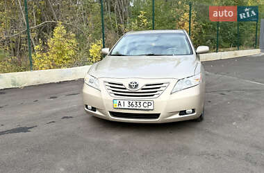 Седан Toyota Camry 2007 в Киеве