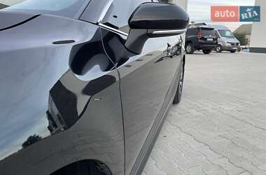 Седан Toyota Camry 2022 в 