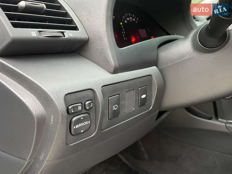 Седан Toyota Camry 2007 в Киеве фото 10 Седан Toyota Camry 2007 в Киеве