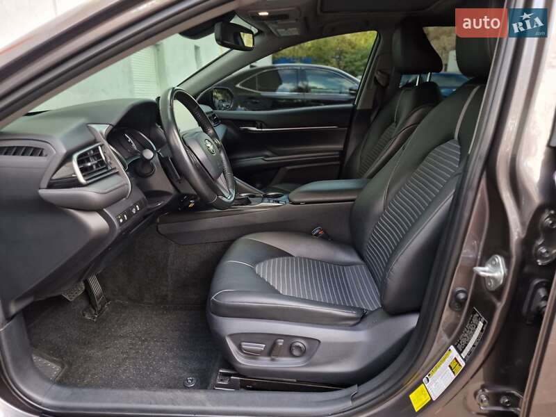 Седан Toyota Camry 2023 в Одесі фото 43 Седан Toyota Camry 2023 в Одесі