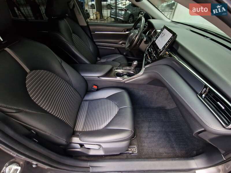 Седан Toyota Camry 2023 в Одесі фото 50 Седан Toyota Camry 2023 в Одесі