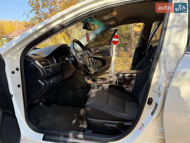 Седан Toyota Camry 2016 в Харкові фото 25 Седан Toyota Camry 2016 в Харкові