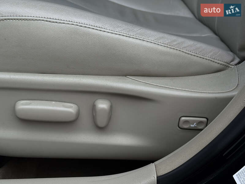 Седан Toyota Camry 2008 в Николаеве