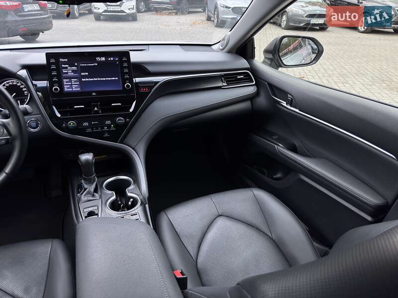 Седан Toyota Camry 2021 в Днепре фото 16 Седан Toyota Camry 2021 в Днепре